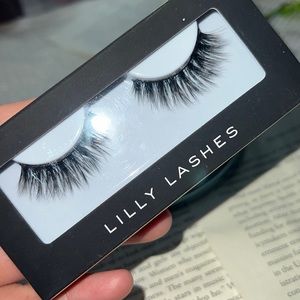 Brand New Lilly Lashes